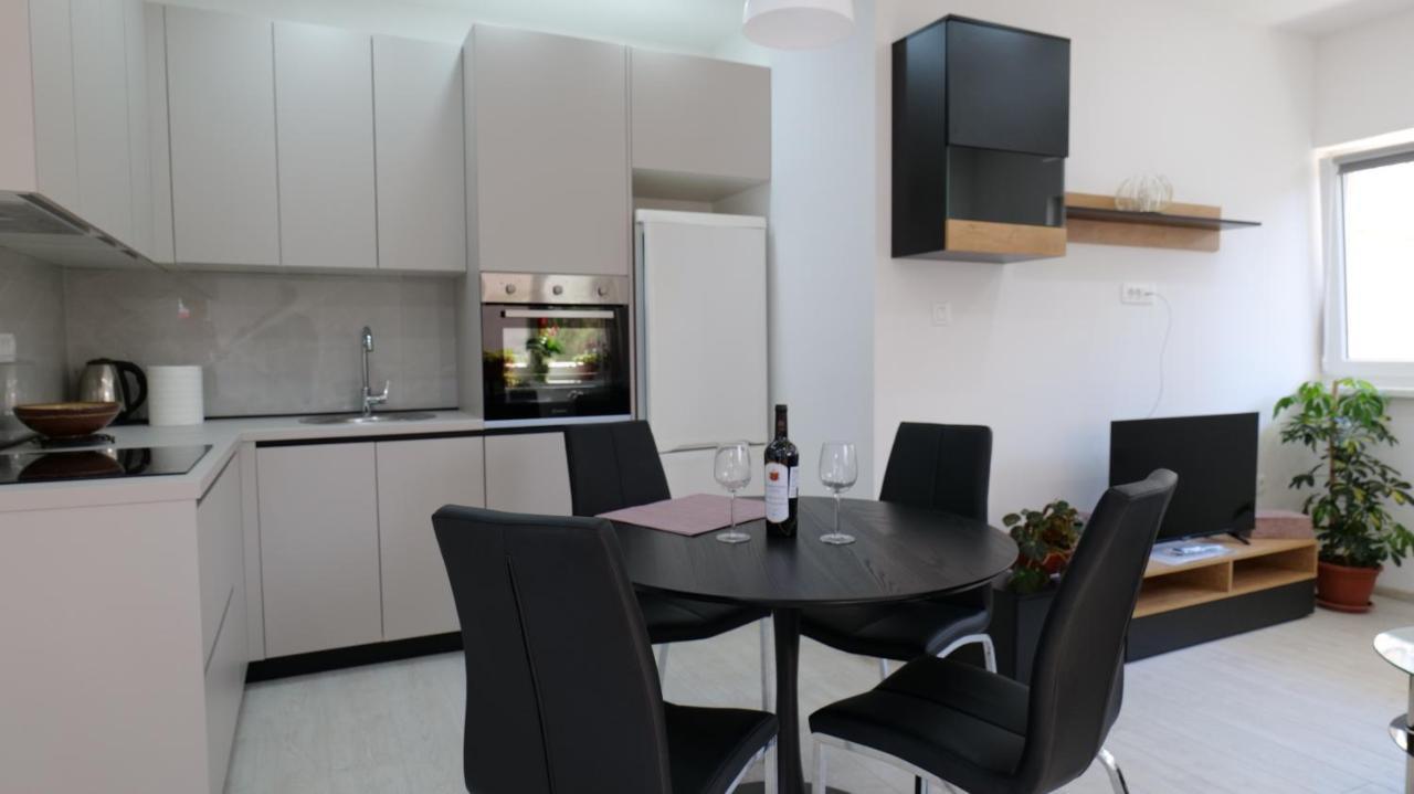 Apartmani Miki Split Zewnętrze zdjęcie