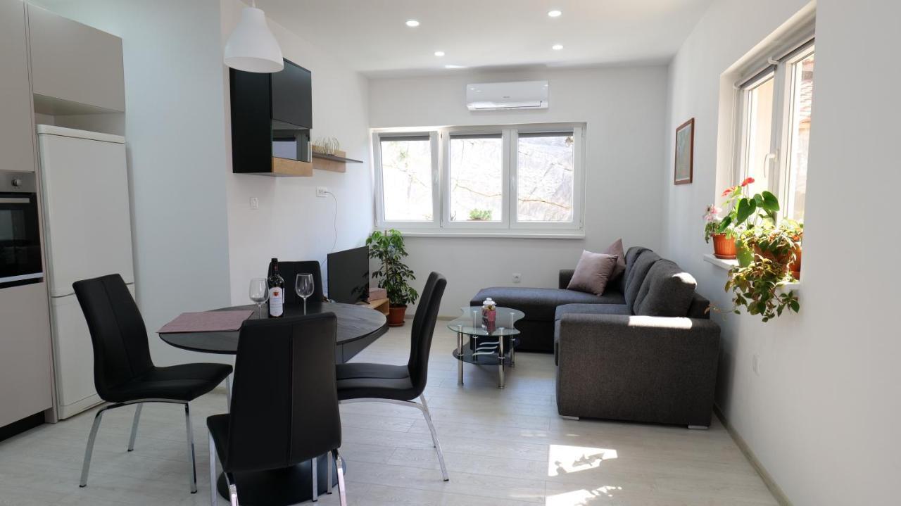 Apartmani Miki Split Zewnętrze zdjęcie